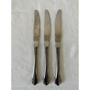 3 Dinner Knives Repose / Bittersweet 1881 Rogers Stainless ONEIDA Ltd 9" USA